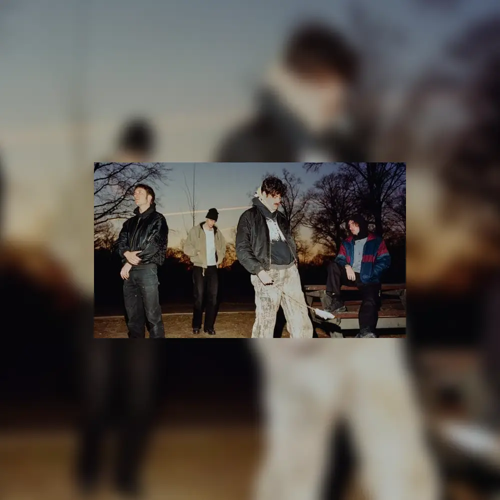 Model/Actriz + Brutus VIII 